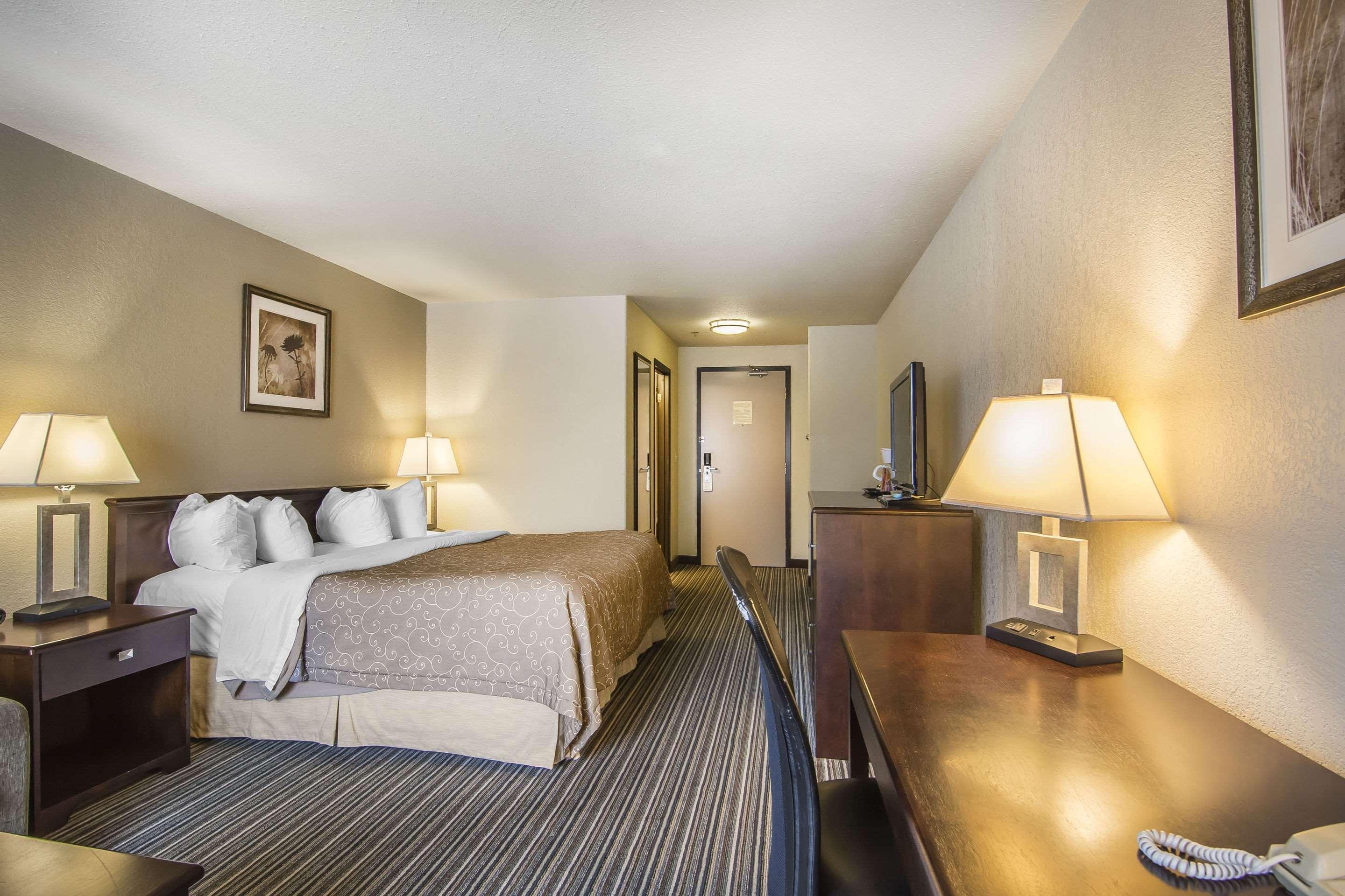 Quality Inn & Suites Yorkton Luaran gambar