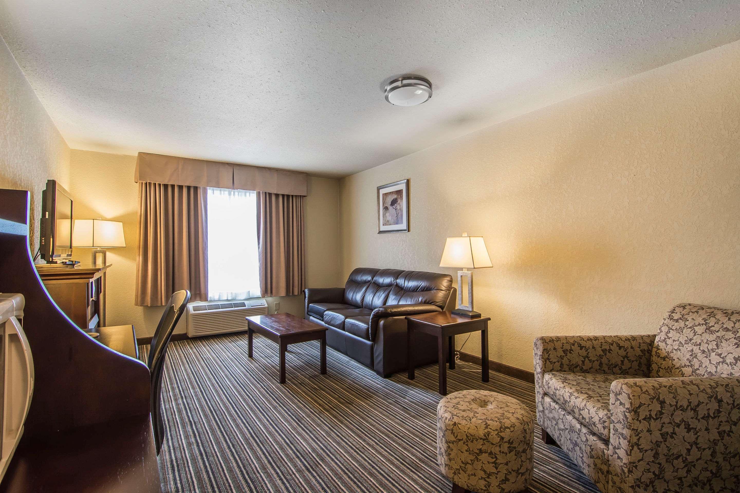 Quality Inn & Suites Yorkton Luaran gambar