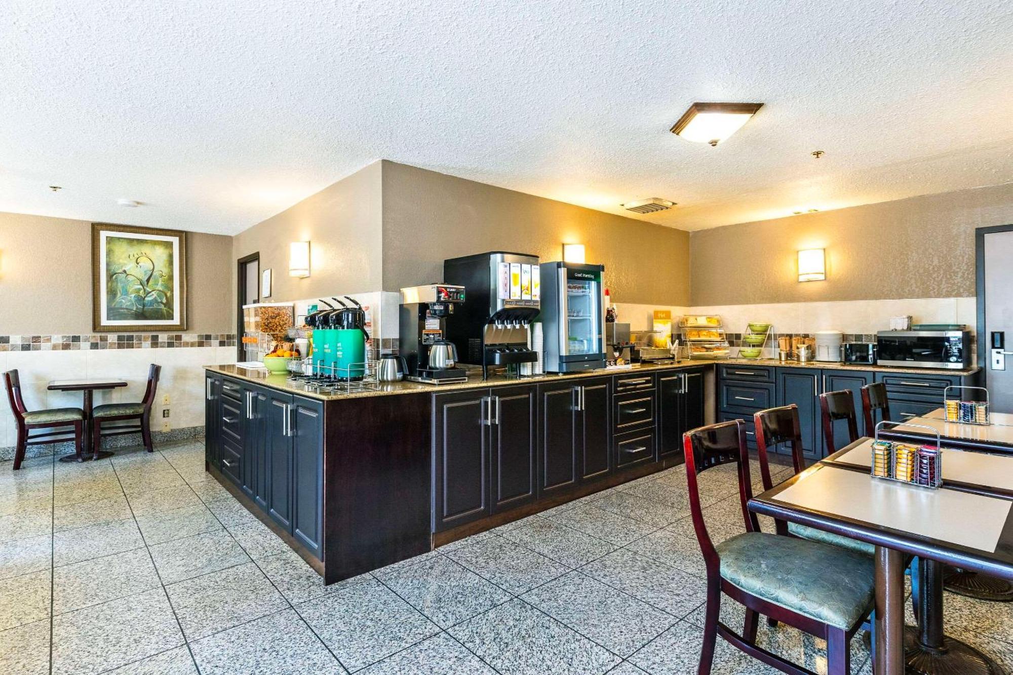 Quality Inn & Suites Yorkton Luaran gambar