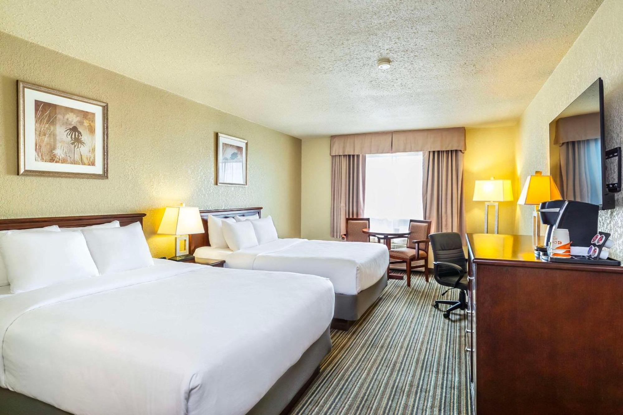 Quality Inn & Suites Yorkton Luaran gambar