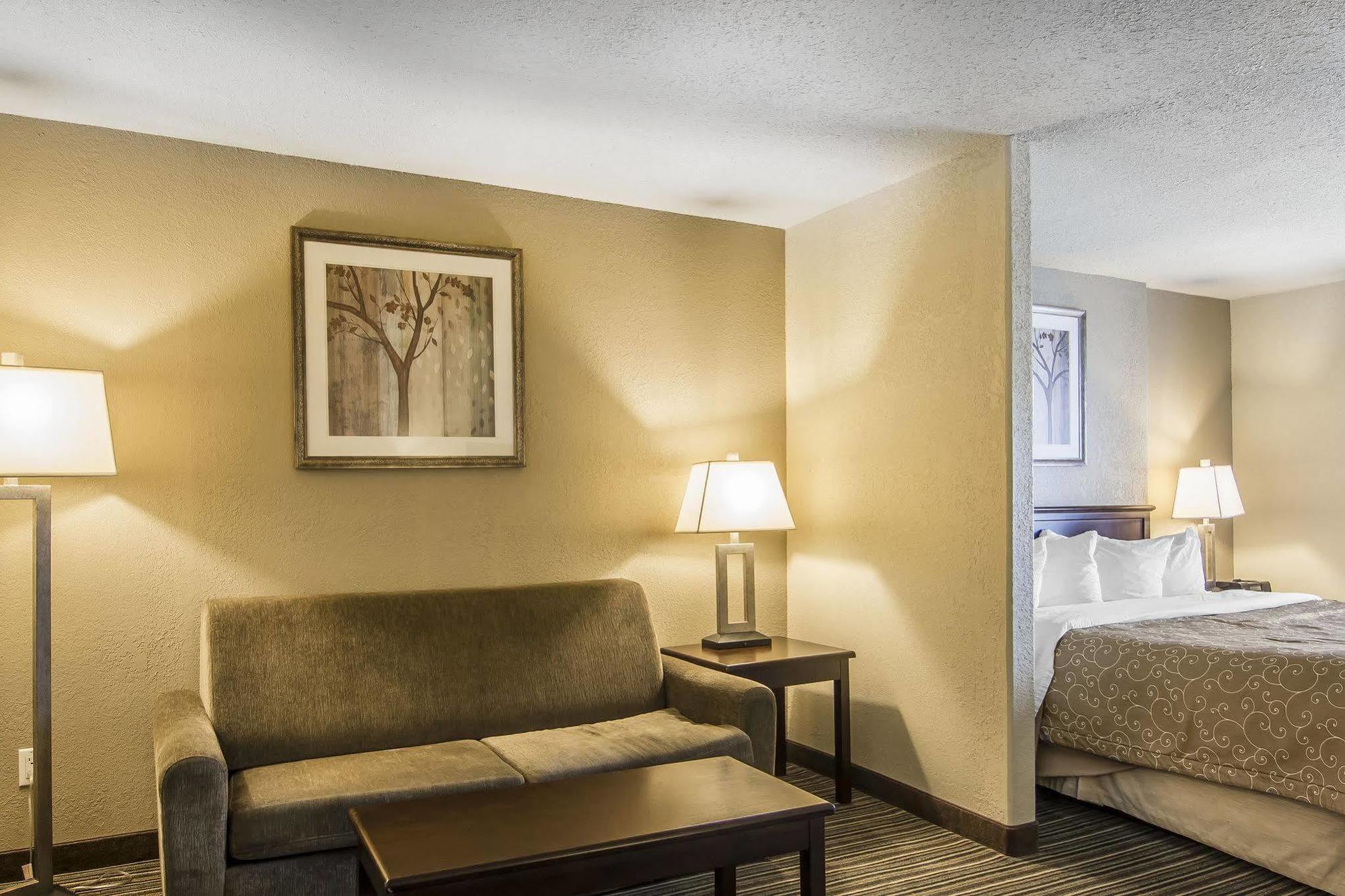 Quality Inn & Suites Yorkton Luaran gambar
